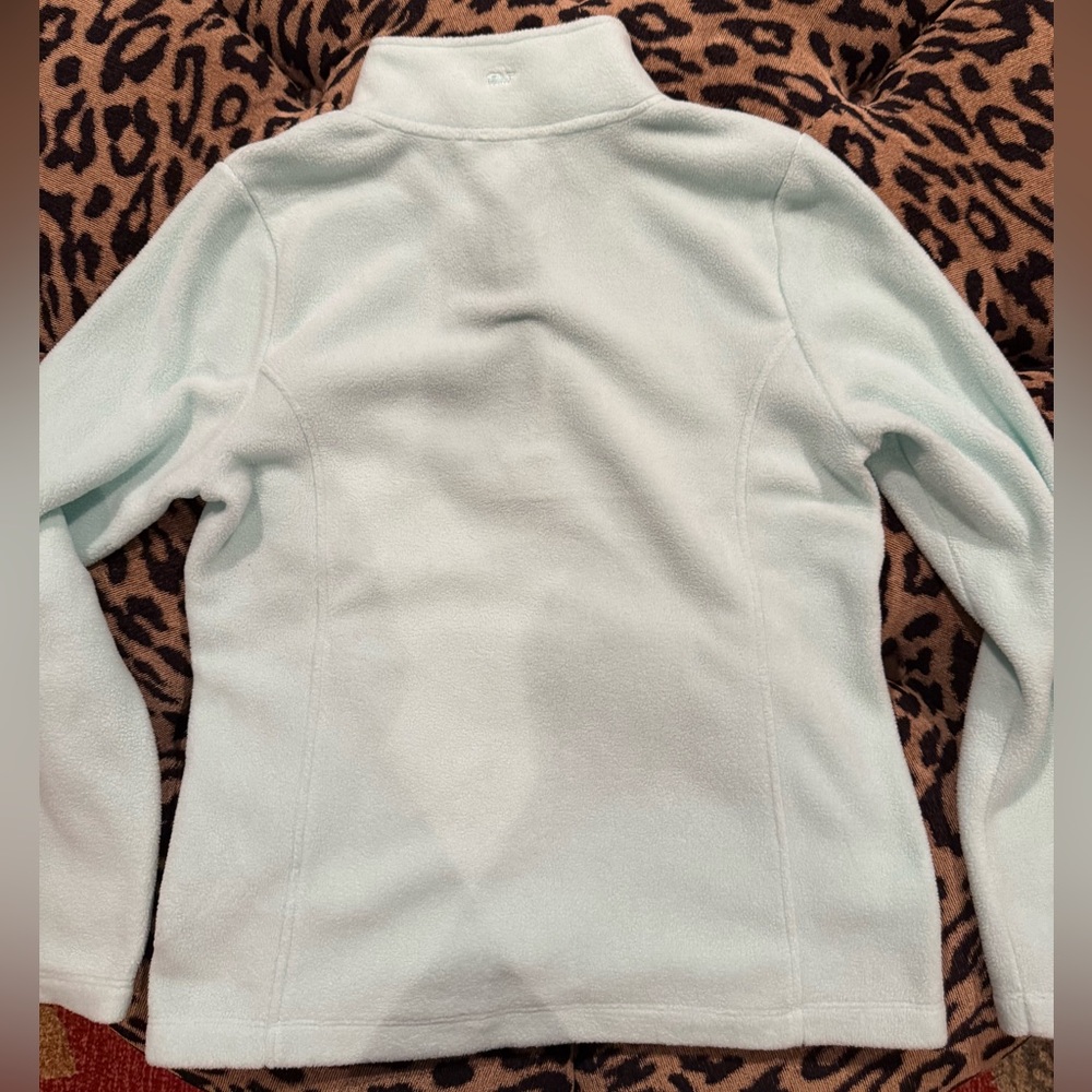 vineyard vines - Picture 3 of 3